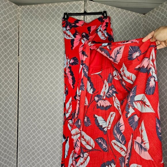NWOT Beautiflul Summery Express Long Side Slit Skirt!! - Picture 4 of 6